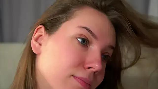 KarriBrownd — Lick my fingers