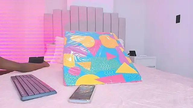 kata_hazel on StripChat