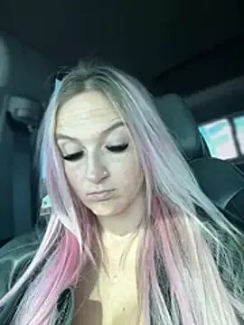 Kate-Paul on StripChat