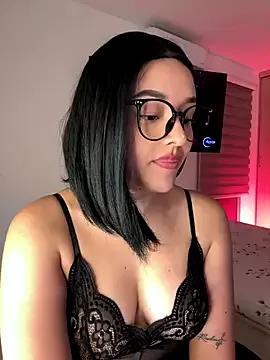 kenndall_21 on StripChat 