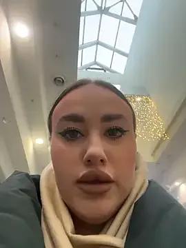 KiraSunshine — Full naked