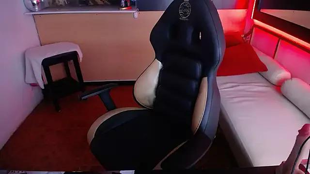 Kitten_Cam on StripChat 