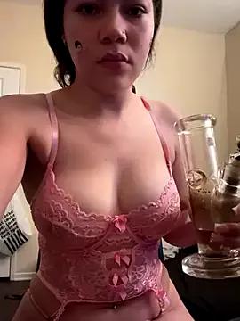 ladylavish on StripChat