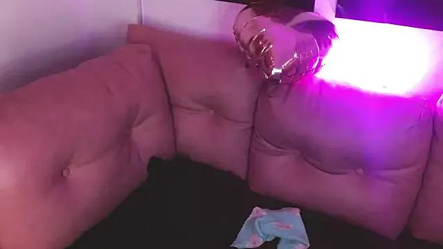 ladymooncs — OILY BOOBS