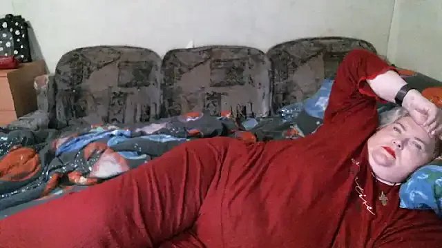 Lana555 on StripChat 