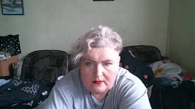 Lana555 on StripChat 