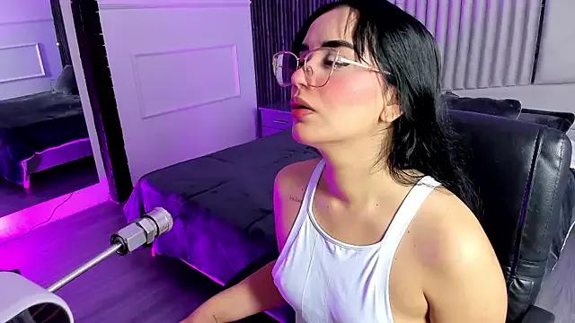 Lanaafox on StripChat 