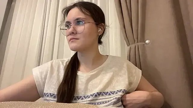 LanaLive on StripChat