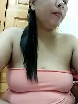 Lanyingxin18 on StripChat