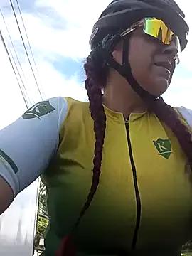 LAPOTRA_04 — Naked Full