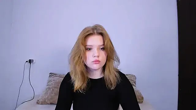 LaseyMoon on StripChat