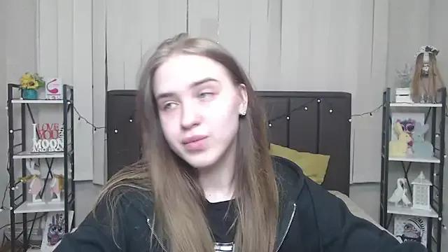 LauraHlot — your support = my pleasure
