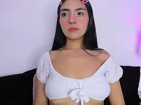 LennaBlair from StripChat