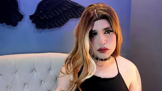Lexxxxx_ on StripChat 
