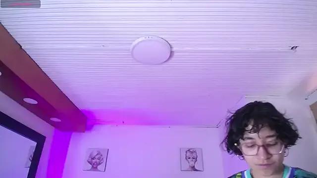 Lili_Gomez_ on StripChat