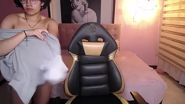 Lili_Gomez_ — SALIVA IN MY ASSHOLE