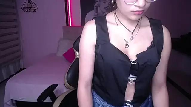 Lili_Gomez_ on StripChat