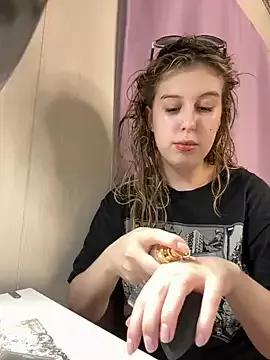 Lillian_Dyson on StripChat 