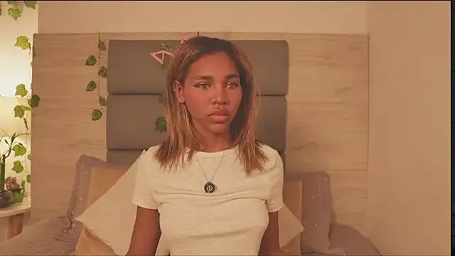 Lily_Miiller — dance without anything