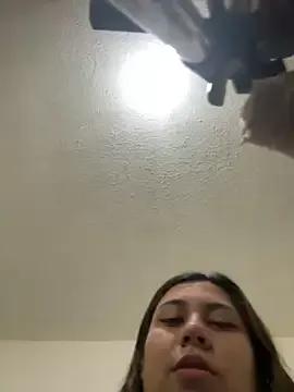 Lincy_and_hanna on StripChat