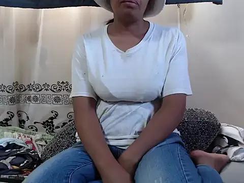 Linda_sexy on StripChat