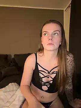 LisaFreierxx — Flash my boobs 