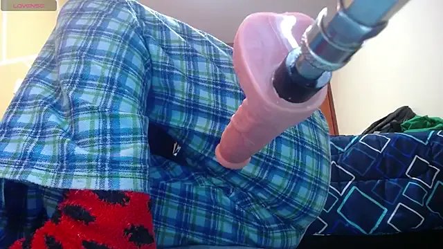 Little_CrazyDirtyBarbaria on StripChat 