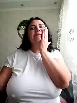 littleRikka from StripChat