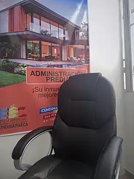 LIZ-06_ on StripChat