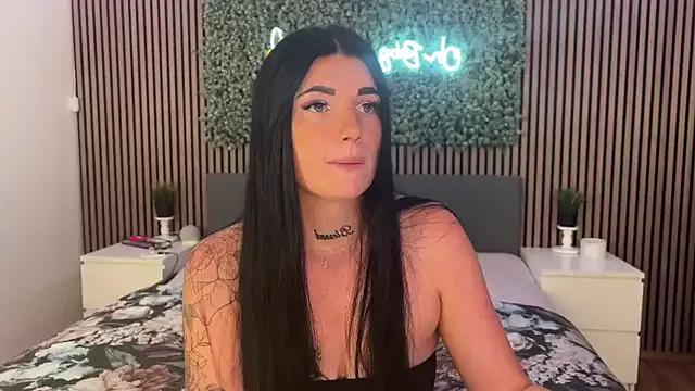 LizaRoxx on StripChat