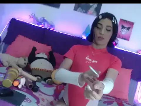 lolitaa_hot_ on StripChat 