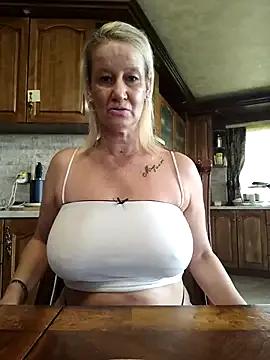 Lotus-blume1 on StripChat