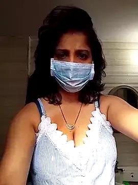 Love_Foreverr12 on StripChat