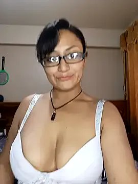 Lucy_jhack on StripChat