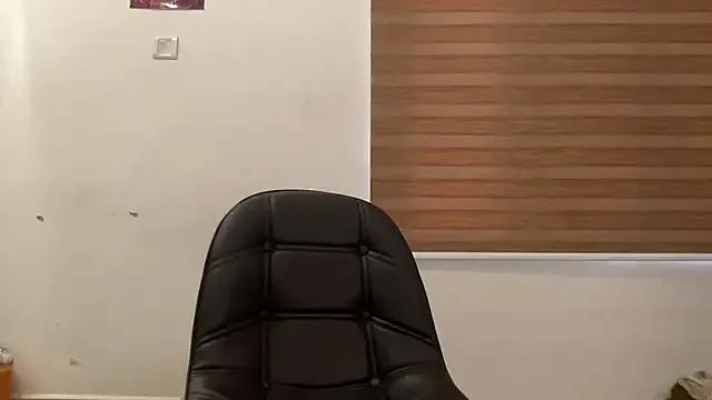 LucytheDevilQueen — Get naked