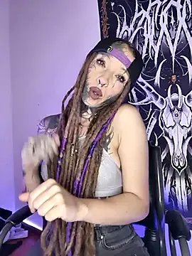 Luucy666 — Smoker and Blowjob