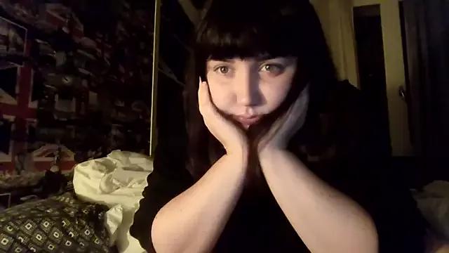 Lynylou on StripChat 