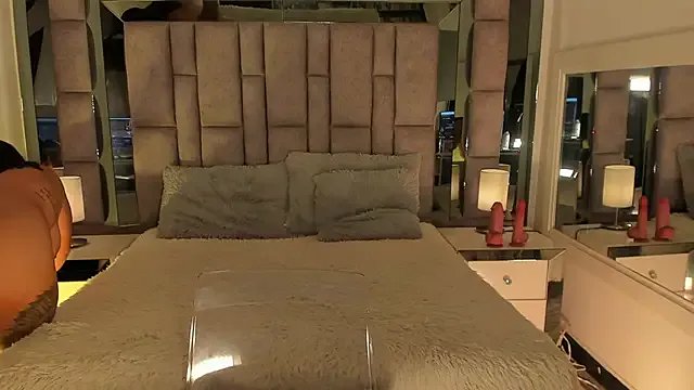 MaddyGray_ on StripChat