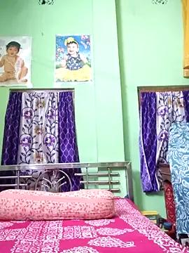 MAGGO-11 on StripChat