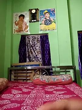 MAGGO-11 on StripChat