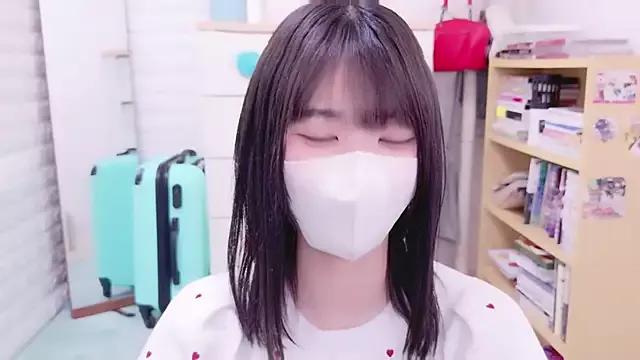 MAIMAI-club on StripChat