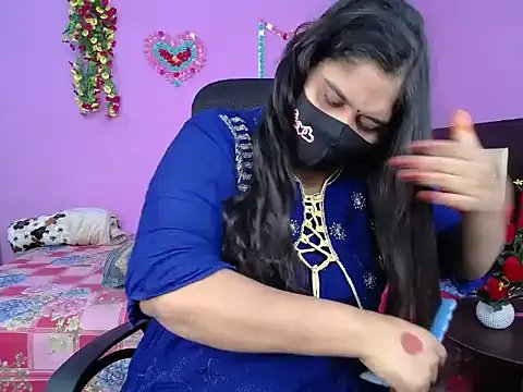 Maiya_Amber on StripChat