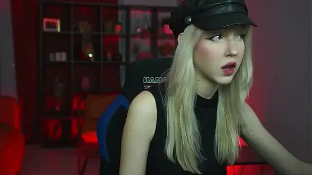 MaoqiBeverly — I want a lollypop, do you?