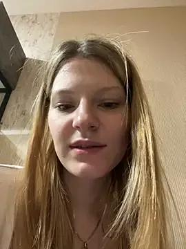 MaryHiggins on StripChat