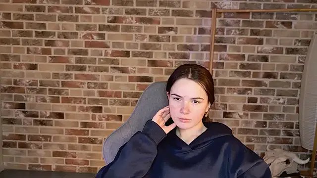 May_Bloom on StripChat