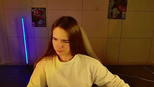 May_Bloom on StripChat