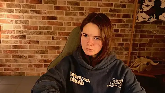 May_Bloom on StripChat