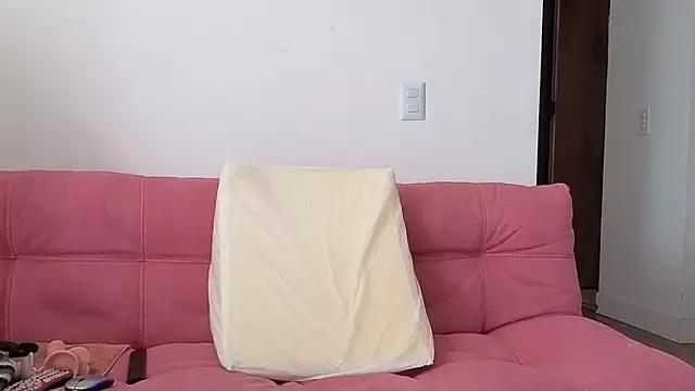 maya_hottt on StripChat