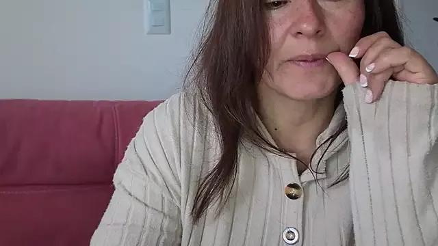 maya_hottt on StripChat