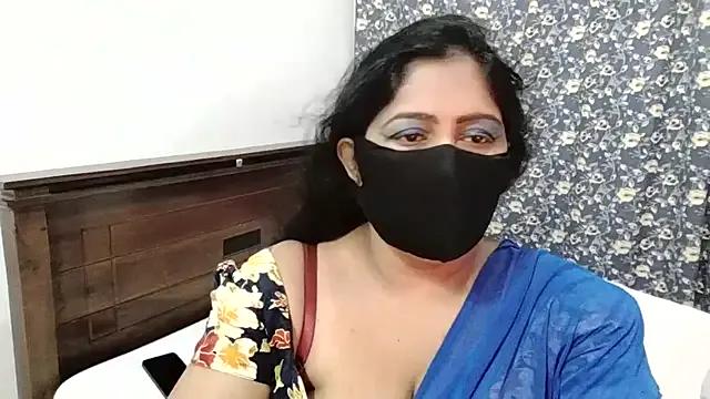 Maya_QueenSL on StripChat 